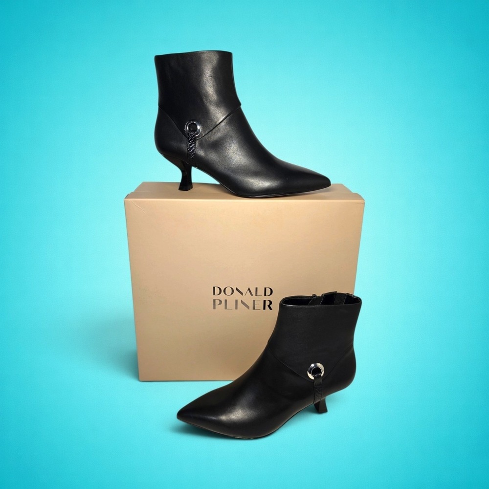 Donald Pliner Cindia black nappa leather pointed-toe kitten-heel ankle boots, 5M - Picture 10 of 10